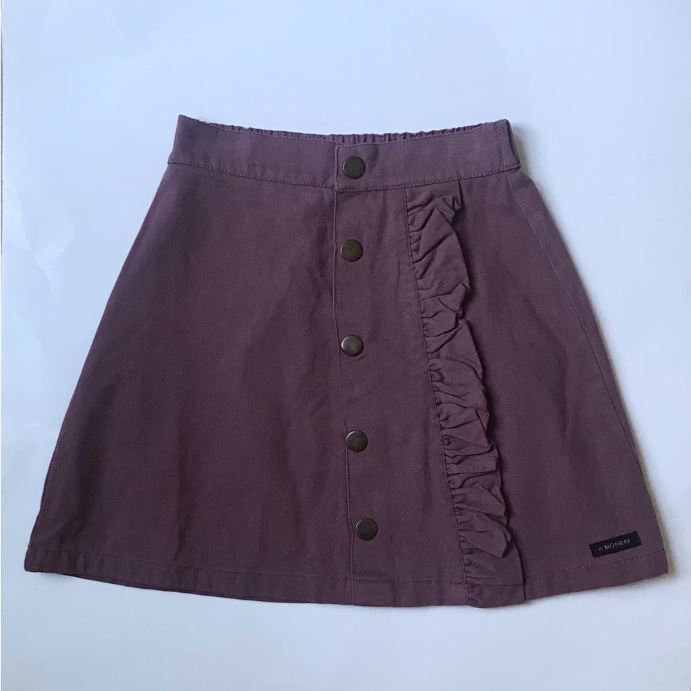NWT A Monday In Copenhagen Sophie Skirt, Size 8.